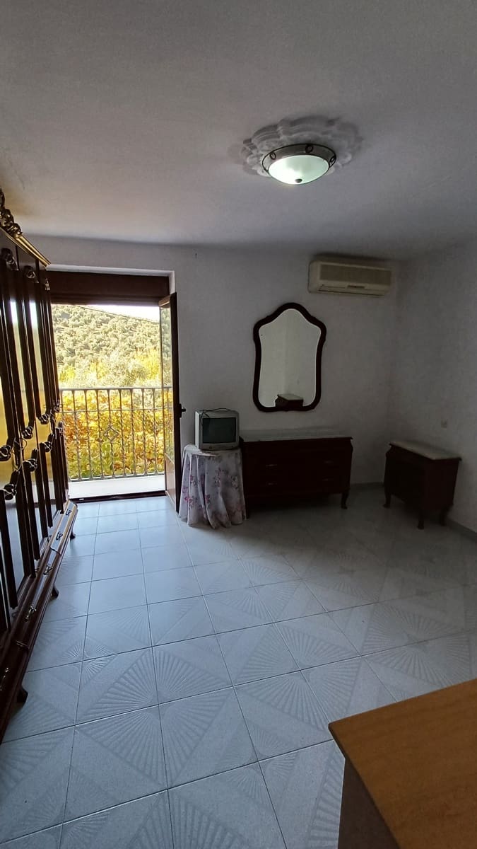 3 sypialnia Finka/Dom wiejski na sprzedaż w Villanueva de Algaidas - 86 000 € (Ref: 8676628)