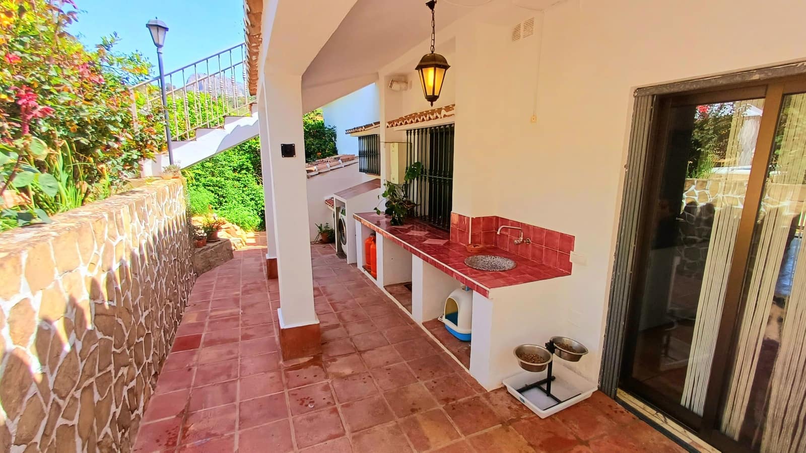 3 sypialnia Finka/Dom wiejski na sprzedaż w Riogordo z basenem garażem - 360 000 € (Ref: 8953564)