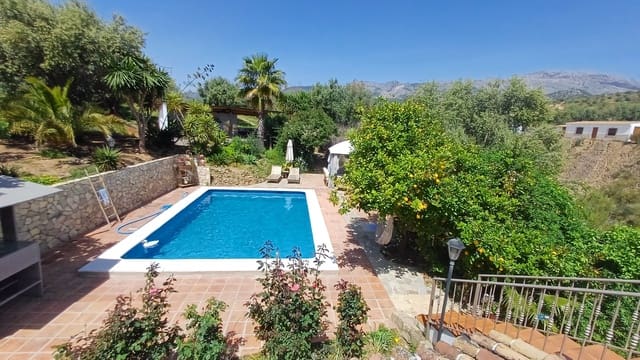 3 sypialnia Finka/Dom wiejski na sprzedaż w Riogordo z basenem garażem - 360 000 € (Ref: 8953564)