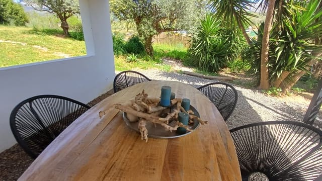 3 sypialnia Finka/Dom wiejski na sprzedaż w Riogordo z basenem garażem - 360 000 € (Ref: 8953564)