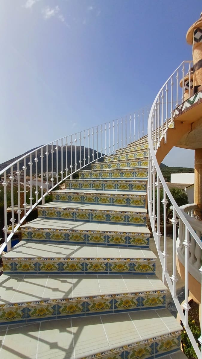 4 camera da letto Finca/Casa di Campagna in vendita in Loja con garage - 399.950 € (Rif: 9165337)