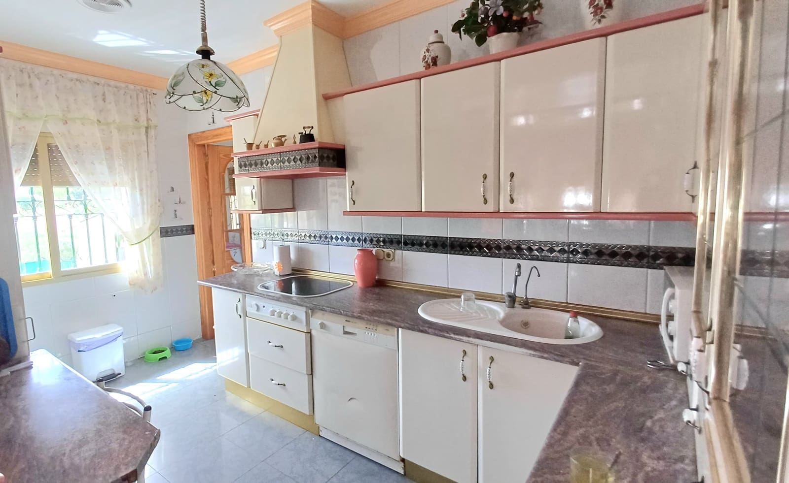 4 camera da letto Finca/Casa di Campagna in vendita in Loja con garage - 399.950 € (Rif: 9165337)