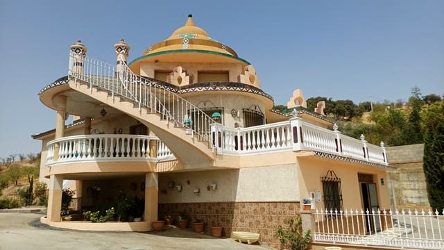 4 soverom Finca/Herregård til salgs i Fuente Camacho, Loja med garasje - € 399 950 (Ref: 9165337)