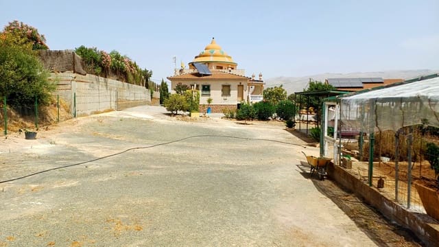 4 soverom Finca/Herregård til salgs i Fuente Camacho, Loja med garasje - € 399 950 (Ref: 9165337)