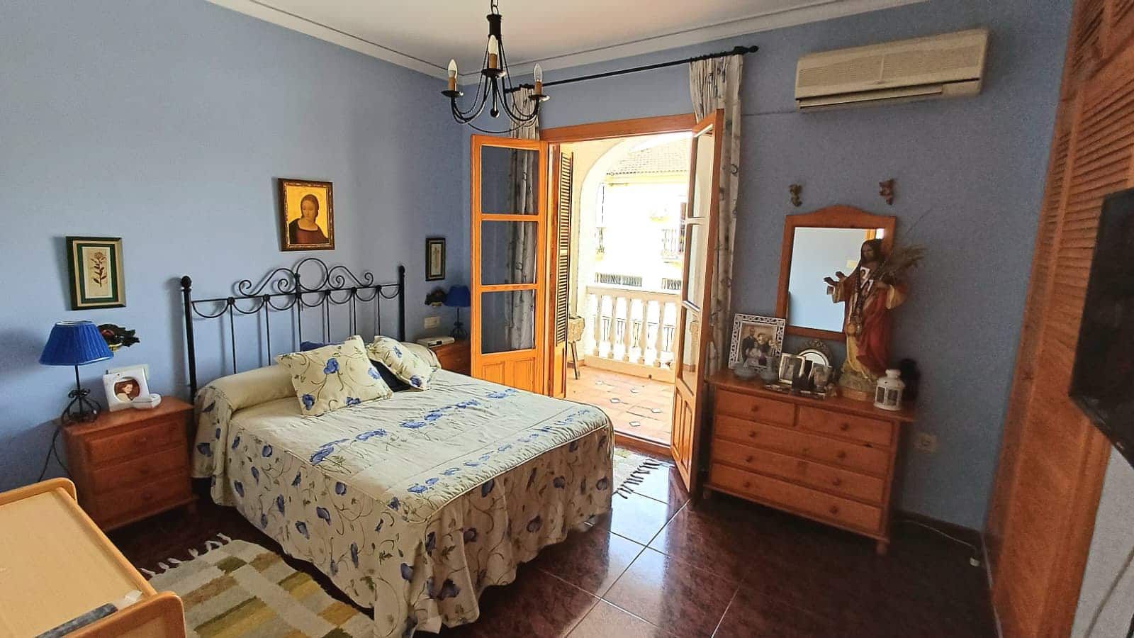 3 sypialnia Dom blizniak na sprzedaż w Archidona z basenem garażem - 239 950 € (Ref: 9227352)