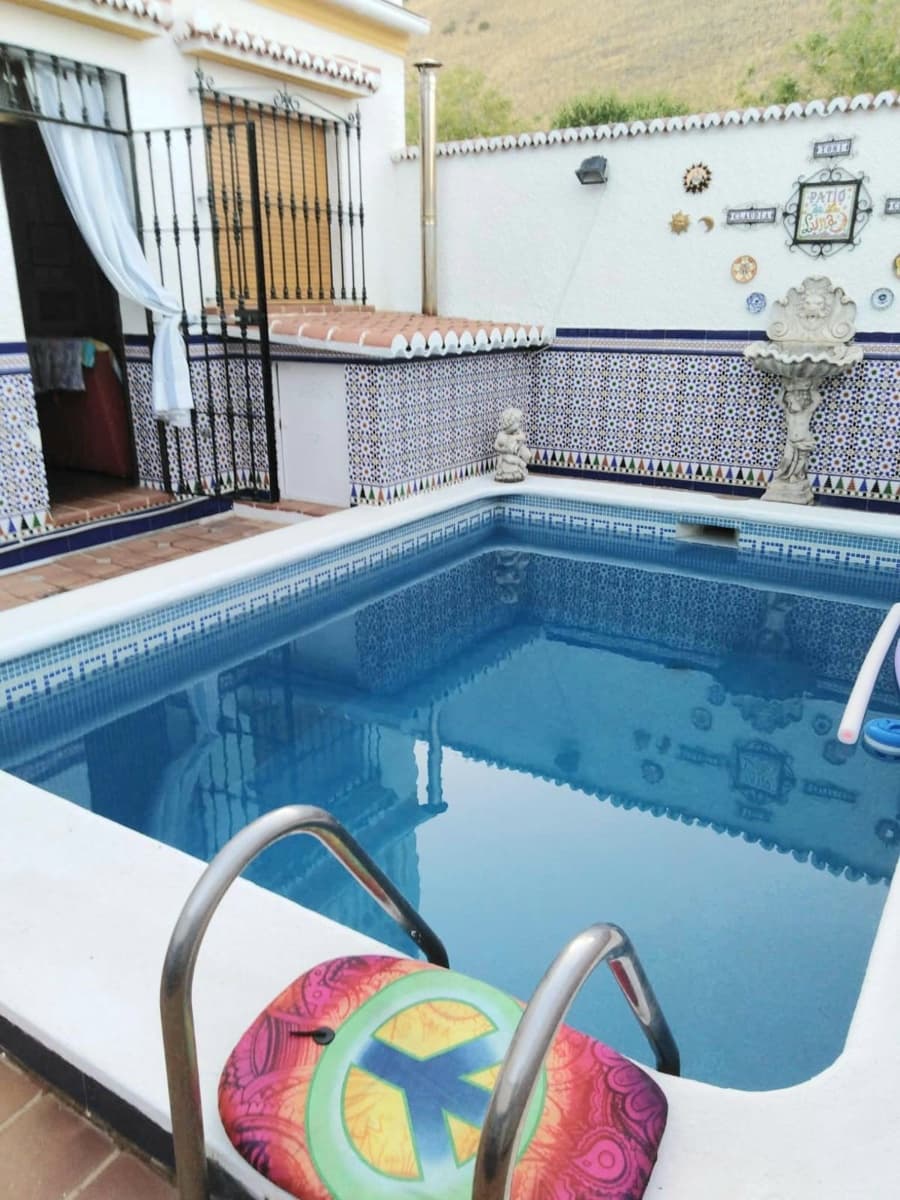 3 sypialnia Dom blizniak na sprzedaż w Archidona z basenem garażem - 239 950 € (Ref: 9227352)