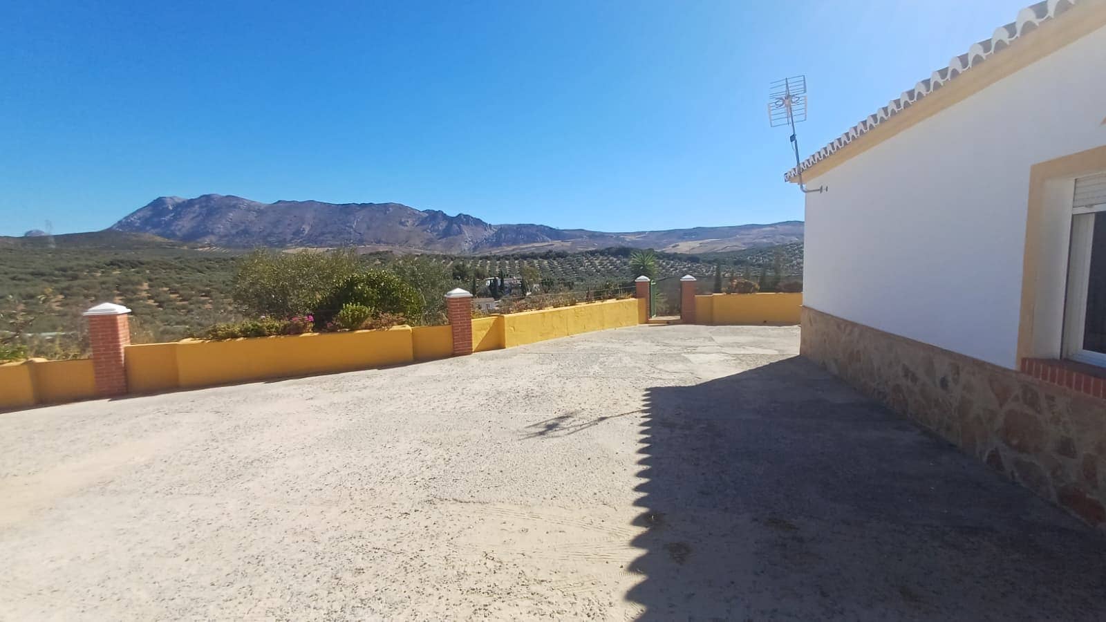 6 sovrum Finca/Hus på landet till salu i Antequera med pool garage - 485 000 € (Ref: 9356504)