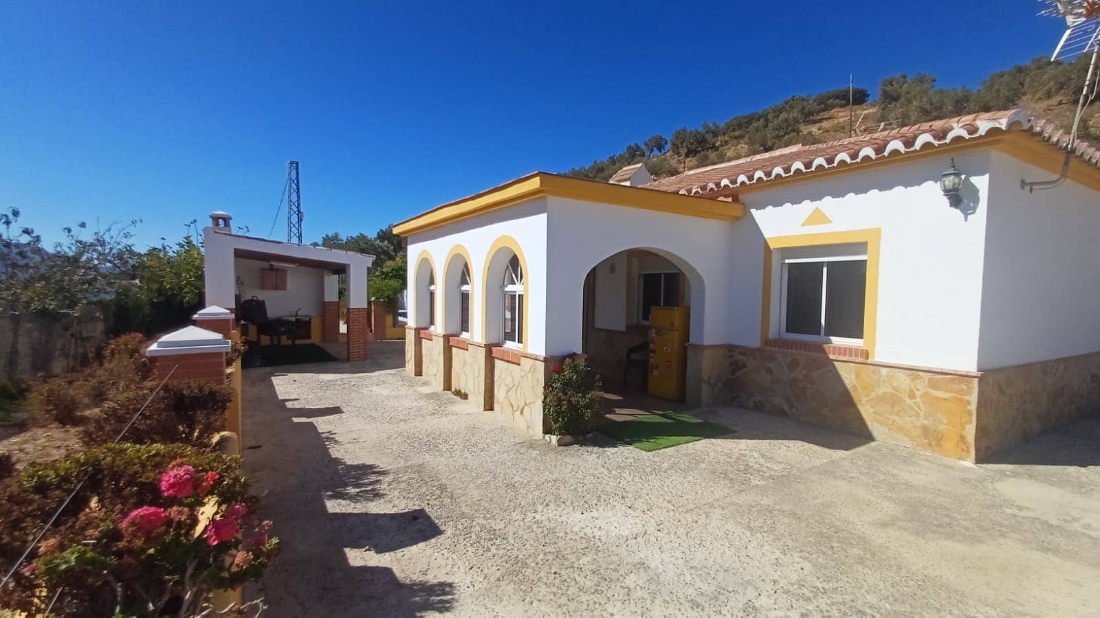 6 sovrum Finca/Hus på landet till salu i Antequera med pool garage - 485 000 € (Ref: 9356504)