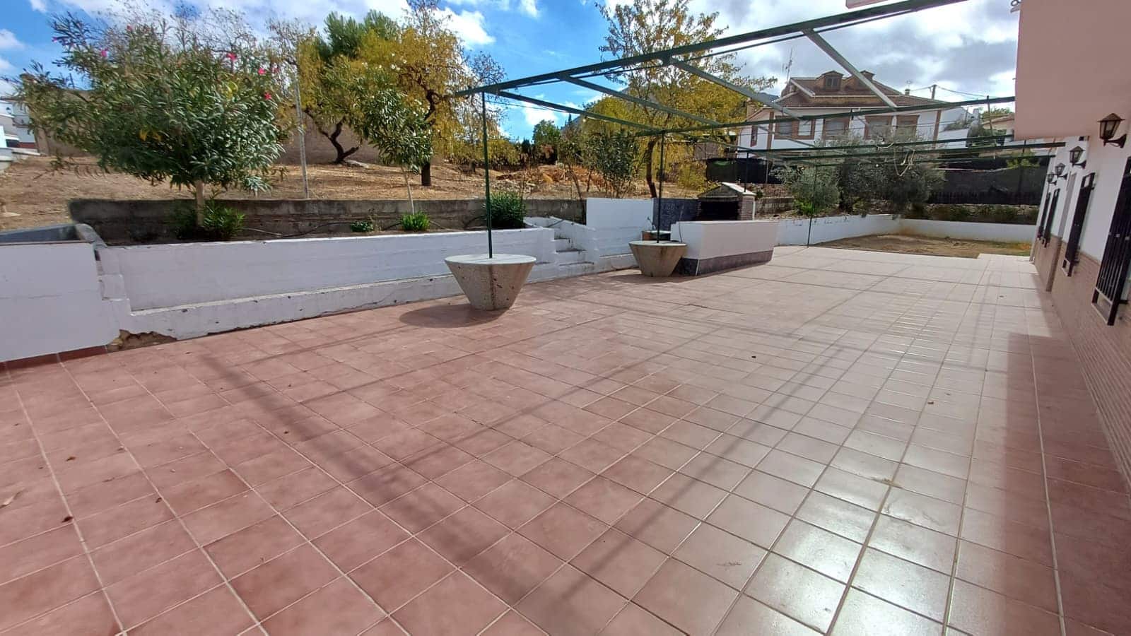 3 sovrum Restaurang/Bar till salu i Fuente Camacho med garage - 299 995 € (Ref: 9378437)