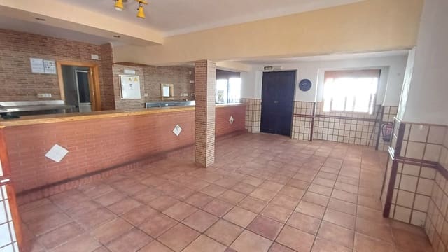 3 sovrum Restaurang/Bar till salu i Fuente Camacho, Loja med garage - 299 995 € (Ref: 9378437)