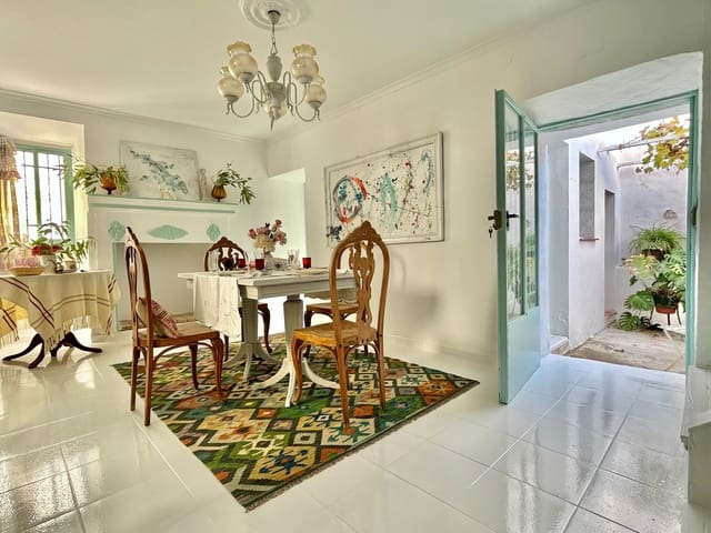 3 sovrum Hus till salu i Archidona med pool - 160 000 € (Ref: 9481583)