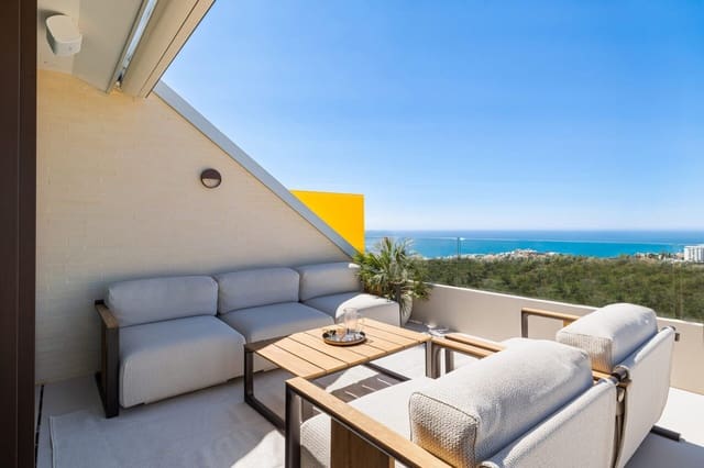 Apartamento de 2 habitaciones en El Higuerón, Fuengirola en venta con piscina garaje - 695.000 € (Ref: 9547066)