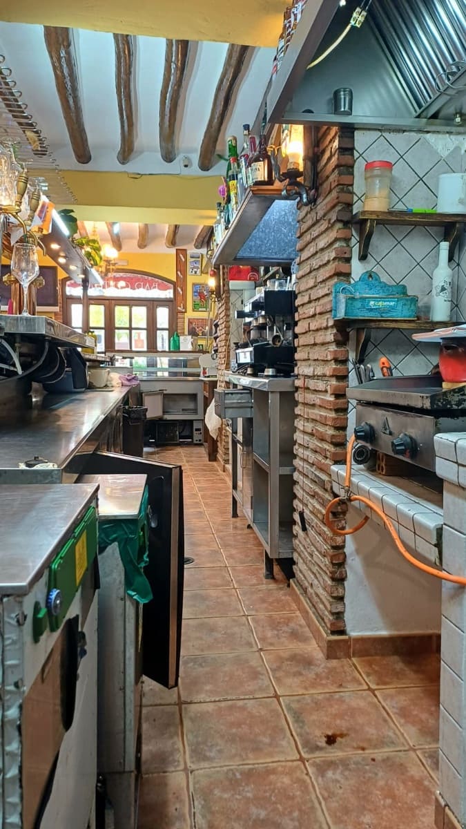 Restaurant/Bar til salg i Archidona - € 650.000 (Ref: 9570038)