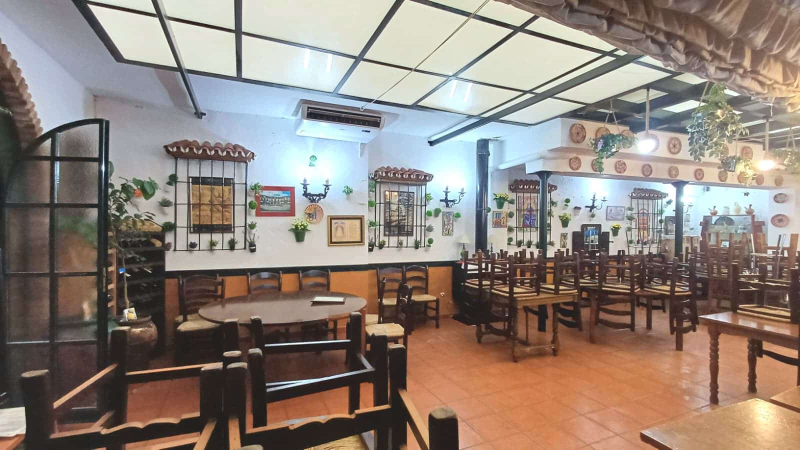 Restaurant/Bar til salg i Archidona - € 650.000 (Ref: 9570038)