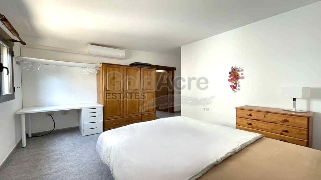 5 bedroom Villa for sale in Tindaya - € 425,000 (Ref: 10024993)