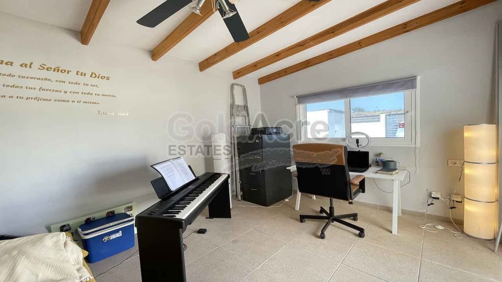 3 chambre Villa/Maison à vendre à Triquivijate avec piscine - 495 000 € (Ref: 10024994)