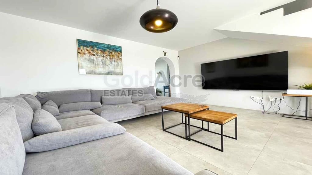 3 chambre Villa/Maison à vendre à Triquivijate avec piscine - 495 000 € (Ref: 10024994)
