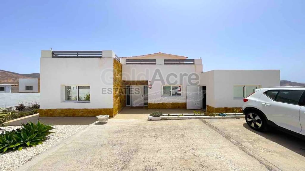 3 chambre Villa/Maison à vendre à Triquivijate avec piscine - 495 000 € (Ref: 10024994)