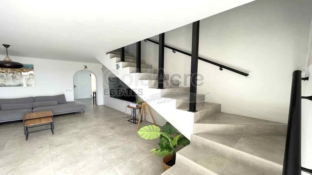 3 chambre Villa/Maison à vendre à Triquivijate avec piscine - 495 000 € (Ref: 10024994)