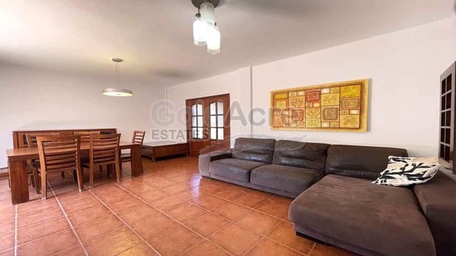 3 bedroom Villa for sale in Puerto del Rosario with garage - € 339,000 (Ref: 10026638)