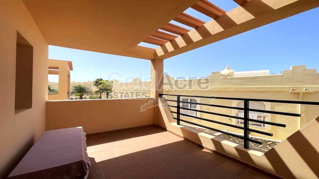 4 quarto Moradia para venda em Corralejo com piscina garagem - 395 000 € (Ref: 10026639)