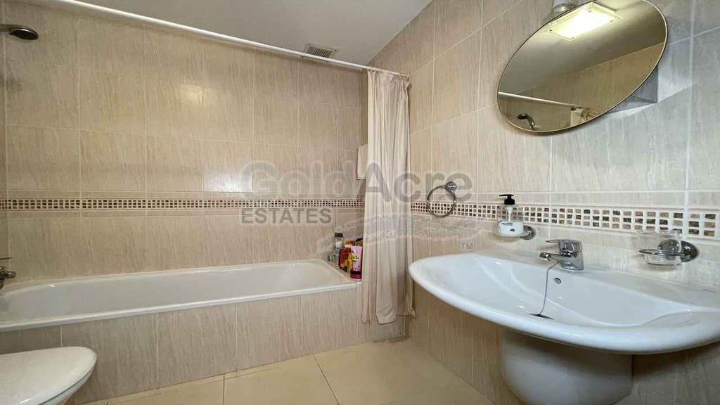 4 quarto Moradia para venda em Corralejo com piscina garagem - 395 000 € (Ref: 10026639)