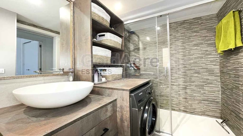 1 makuuhuone Huoneisto myytävänä paikassa Corralejo mukana uima-altaan - 239 000 € (Ref: 10027675)
