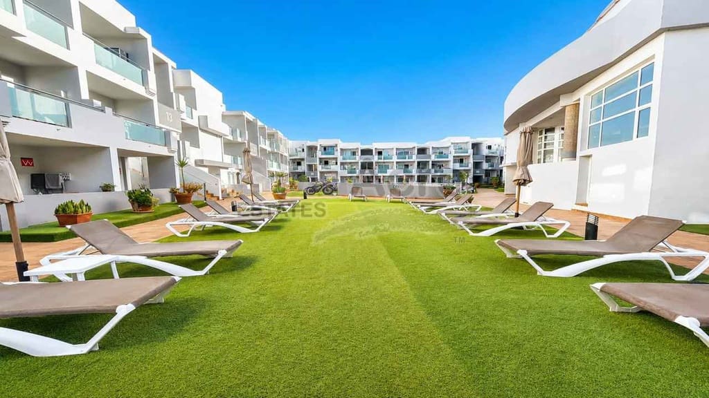 1 makuuhuone Huoneisto myytävänä paikassa Corralejo mukana uima-altaan - 239 000 € (Ref: 10027675)