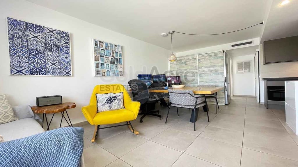 1 makuuhuone Huoneisto myytävänä paikassa Corralejo mukana uima-altaan - 239 000 € (Ref: 10027675)
