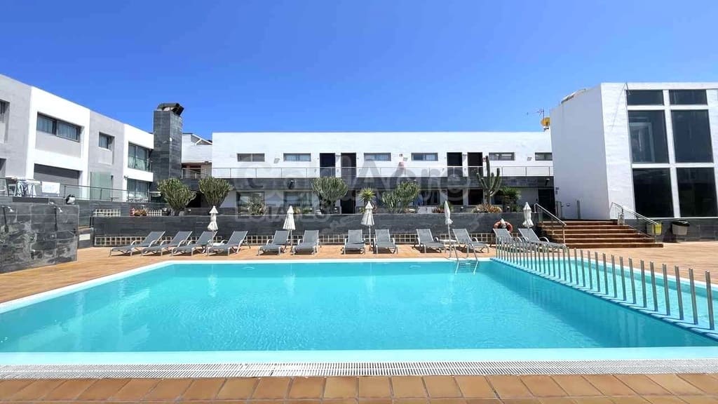 3 soveværelse Lejlighed til salg i Corralejo med swimmingpool garage - € 1.100.000 (Ref: 10029904)