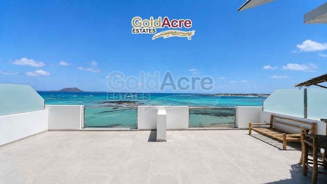 3 soveværelse Lejlighed til salg i Corralejo, La Oliva med swimmingpool garage - € 1.100.000 (Ref: 10029904)