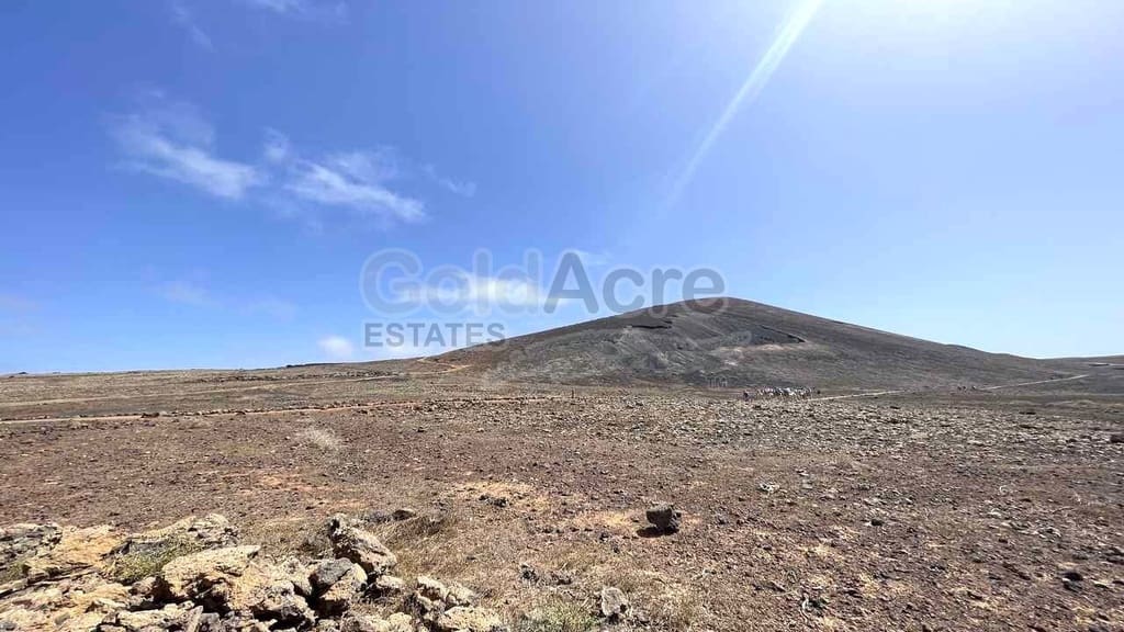 Terreno/Finca Rústica en Lajares en venta - 50.000 € (Ref: 10033374)
