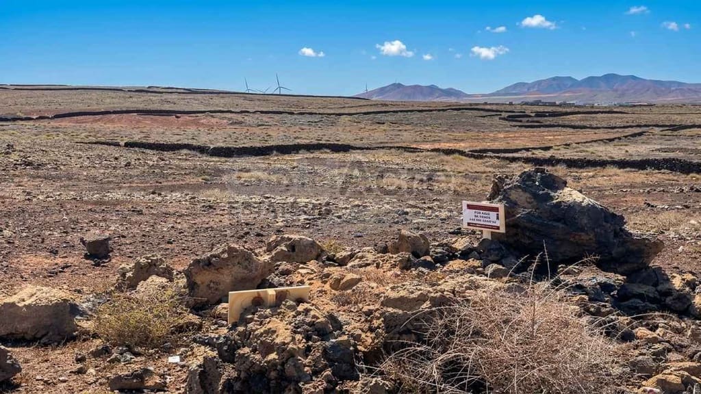 Terreno/Finca Rústica en Lajares en venta - 50.000 € (Ref: 10033374)