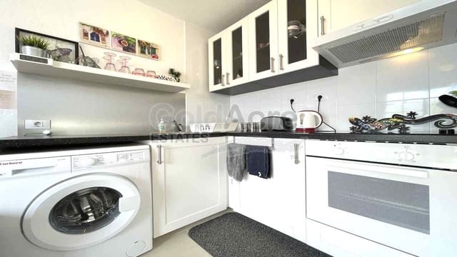 1 makuuhuone Huoneisto myytävänä paikassa Caleta de Fuste, Antigua mukana uima-altaan - 155 000 € (Ref: 10037786)