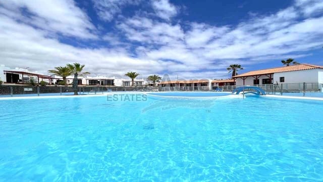 1 makuuhuone Huoneisto myytävänä paikassa Caleta de Fuste, Antigua mukana uima-altaan - 155 000 € (Ref: 10037786)