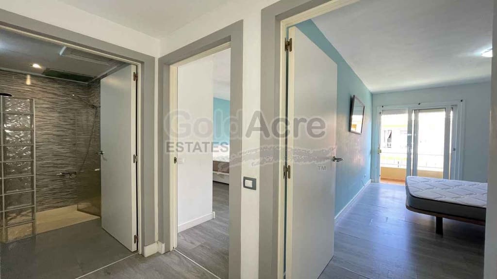 2 chambre Appartement à vendre à Corralejo avec piscine garage - 200 000 € (Ref: 10040239)