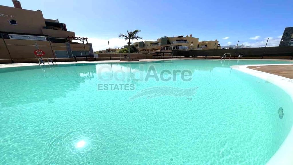 2 chambre Appartement à vendre à Corralejo avec piscine garage - 200 000 € (Ref: 10040239)