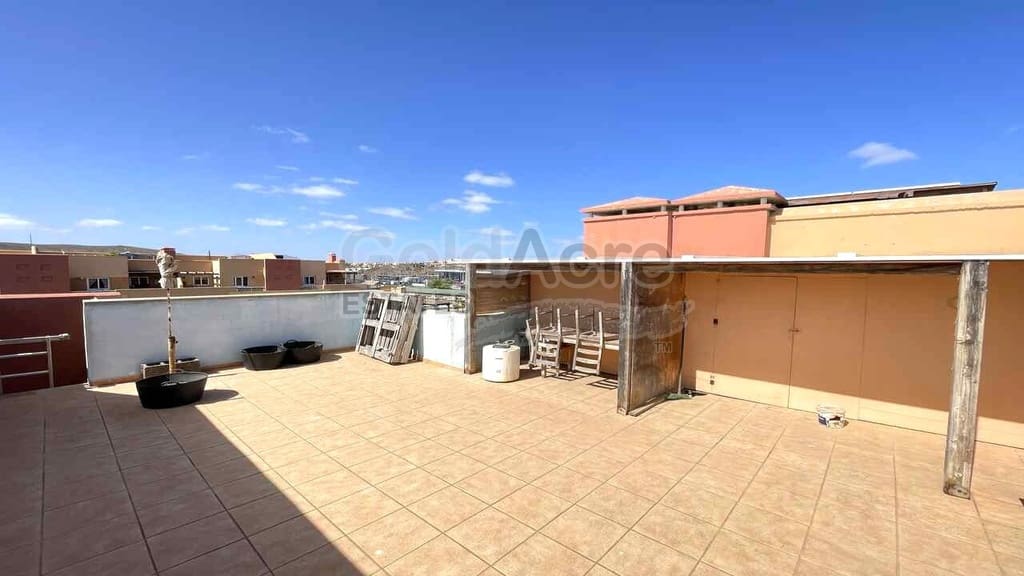 2 chambre Appartement à vendre à Corralejo avec piscine garage - 200 000 € (Ref: 10040239)