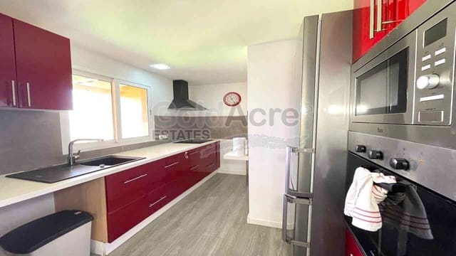 2 chambre Appartement à vendre à Corralejo, La Oliva avec piscine garage - 200 000 € (Ref: 10040239)