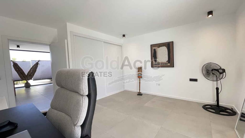 3 quarto Moradia para venda em Villaverde com piscina garagem - 649 000 € (Ref: 10048620)