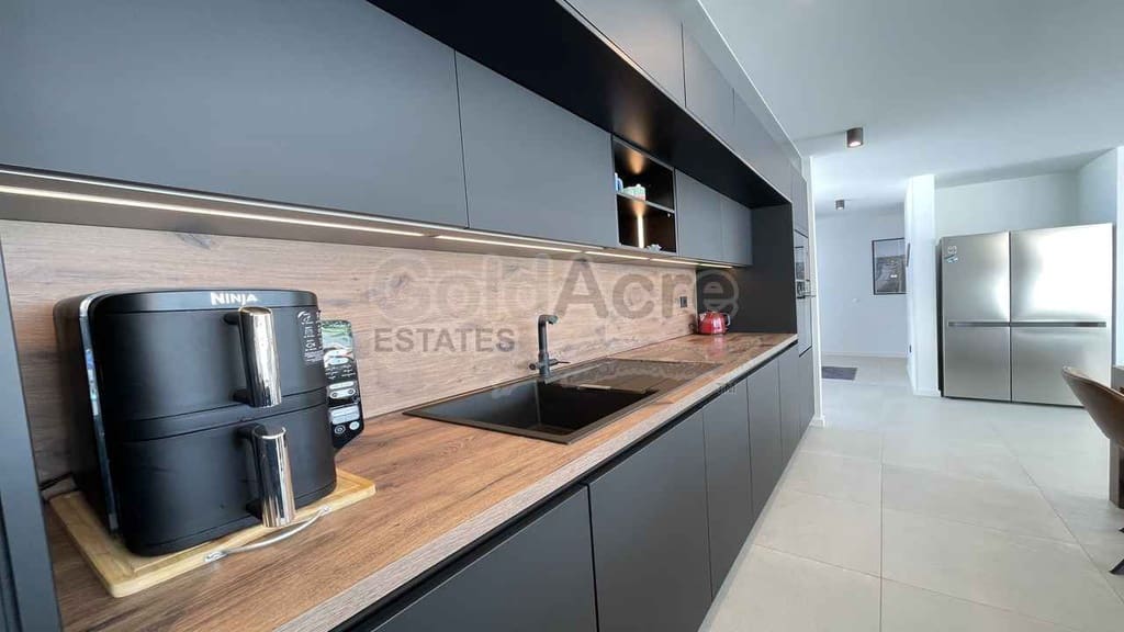 3 quarto Moradia para venda em Villaverde com piscina garagem - 649 000 € (Ref: 10048620)