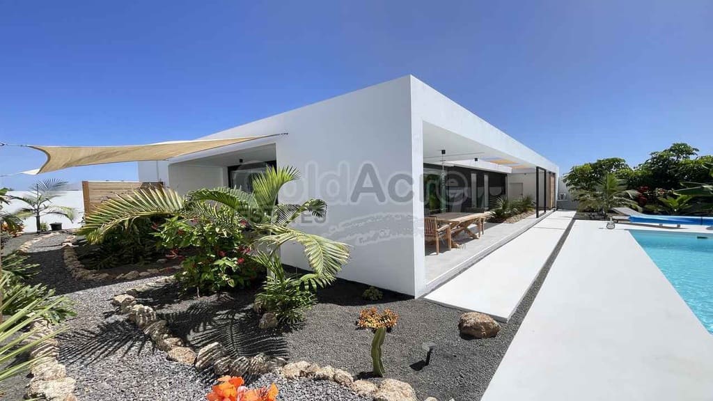 3 quarto Moradia para venda em Villaverde com piscina garagem - 649 000 € (Ref: 10048620)