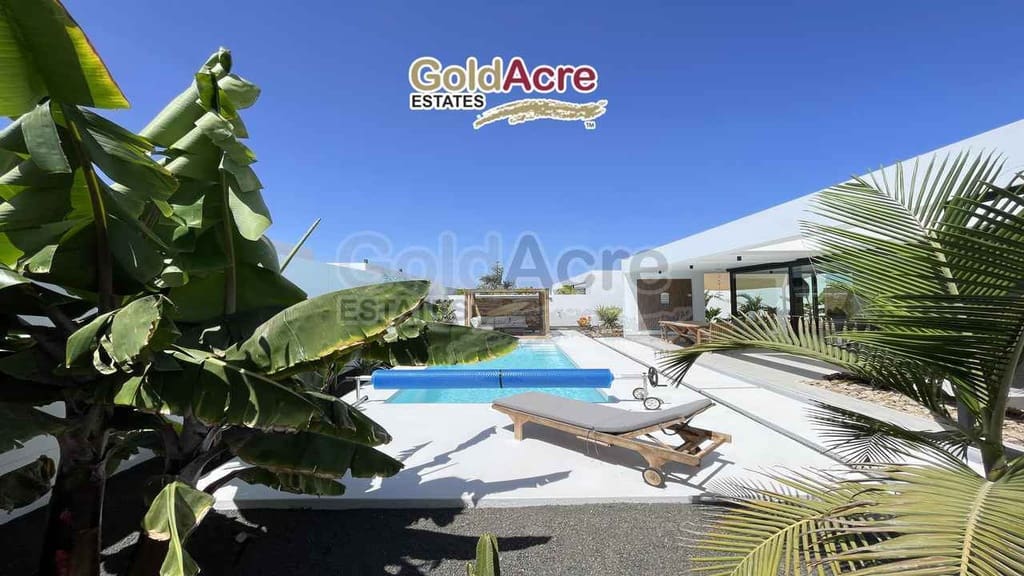 3 quarto Moradia para venda em Villaverde com piscina garagem - 649 000 € (Ref: 10048620)