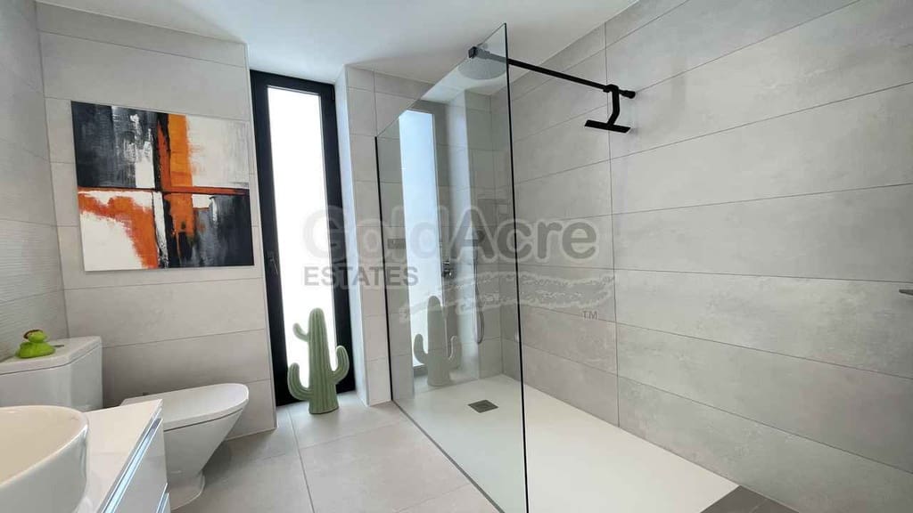 3 quarto Moradia para venda em Villaverde com piscina garagem - 649 000 € (Ref: 10048620)