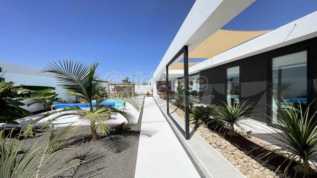 3 quarto Moradia para venda em Villaverde com piscina garagem - 649 000 € (Ref: 10048620)