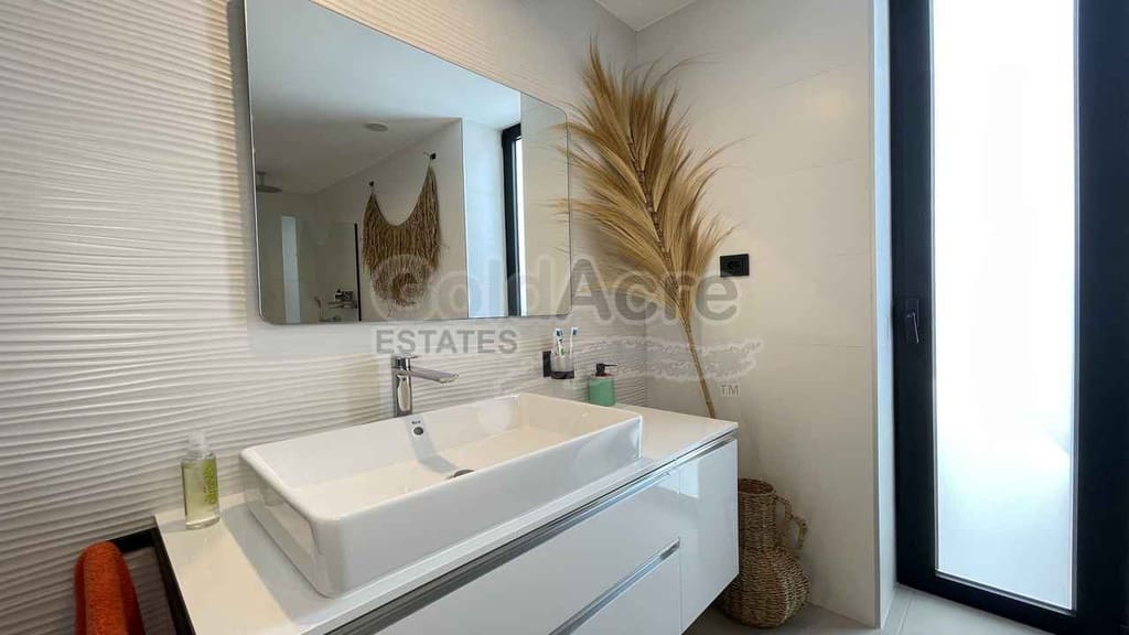 3 quarto Moradia para venda em Villaverde com piscina garagem - 649 000 € (Ref: 10048620)