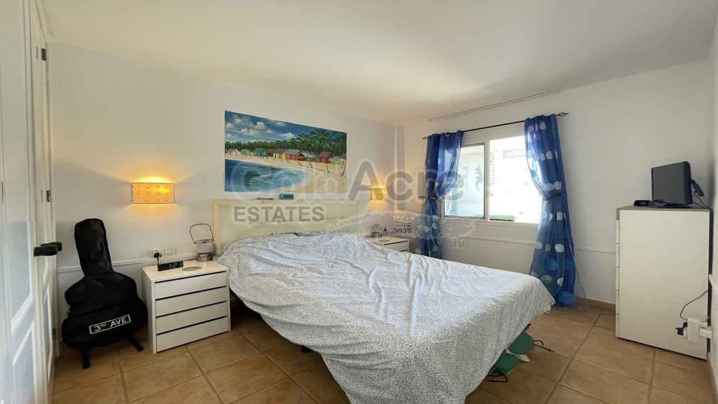 1 sovrum Lägenhet till salu i Corralejo med pool - 149 000 € (Ref: 10054516)