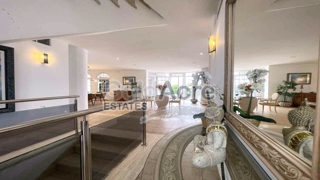 4 quarto Moradia para venda em Corralejo com piscina garagem - 1 390 000 € (Ref: 10094066)