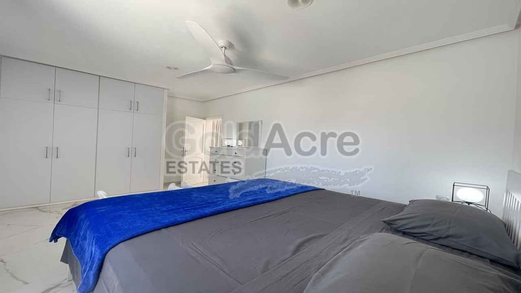 3 chambre Villa/Maison à vendre à Caleta de Fuste avec piscine garage - 475 000 € (Ref: 10097434)