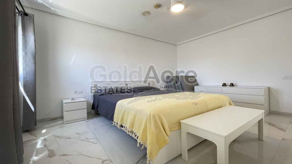 3 chambre Villa/Maison à vendre à Caleta de Fuste avec piscine garage - 475 000 € (Ref: 10097434)